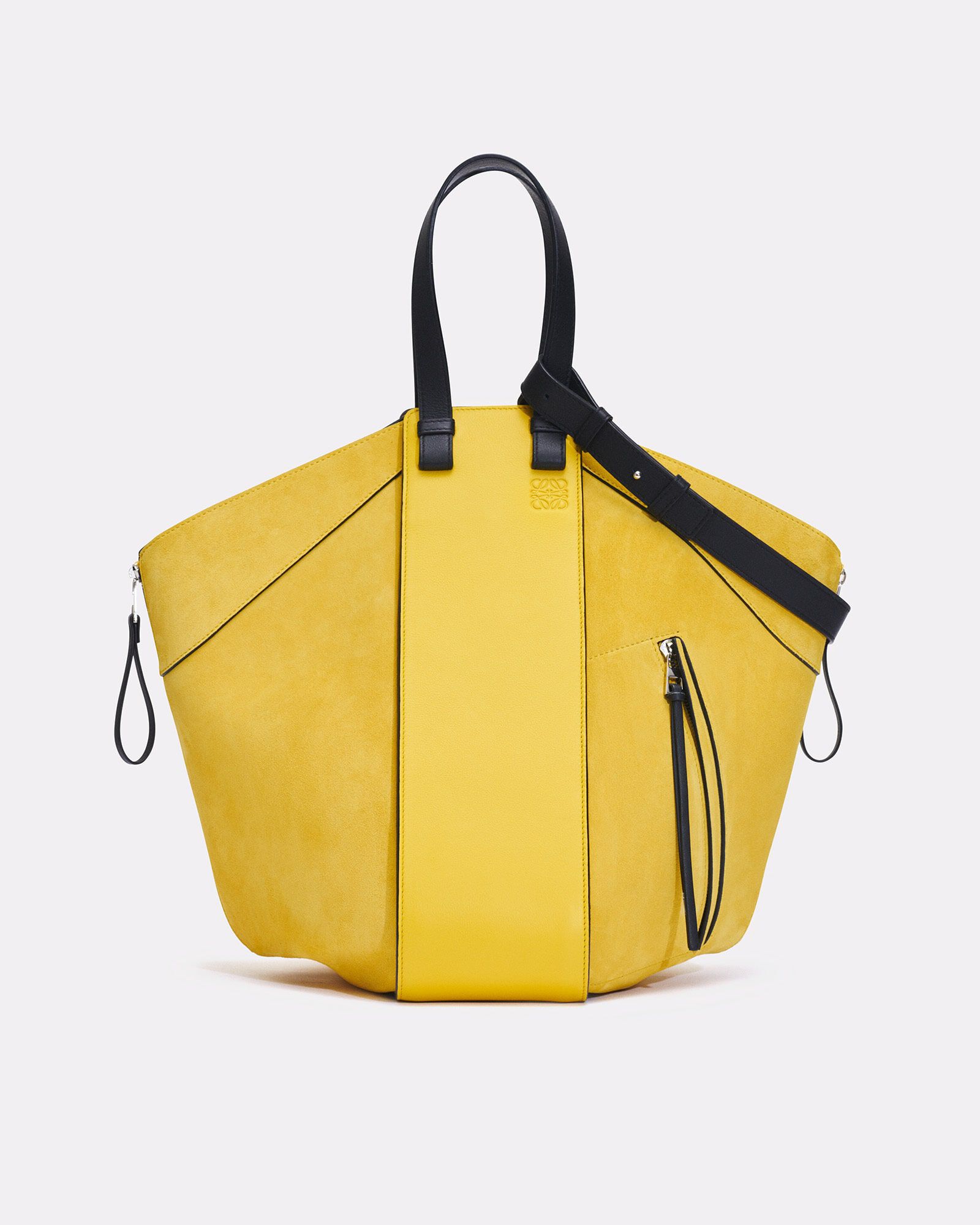 LOEWE Show in a box